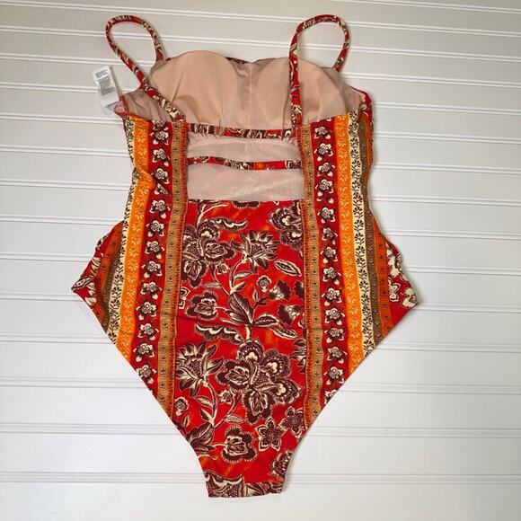 Cupshe Women’s One-Piece Swimsuit L Red Paisley Floral Square Neck Cutout Retro - Picture 2 of 8